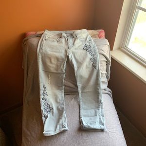 Buy 3 get 1 free! So capris